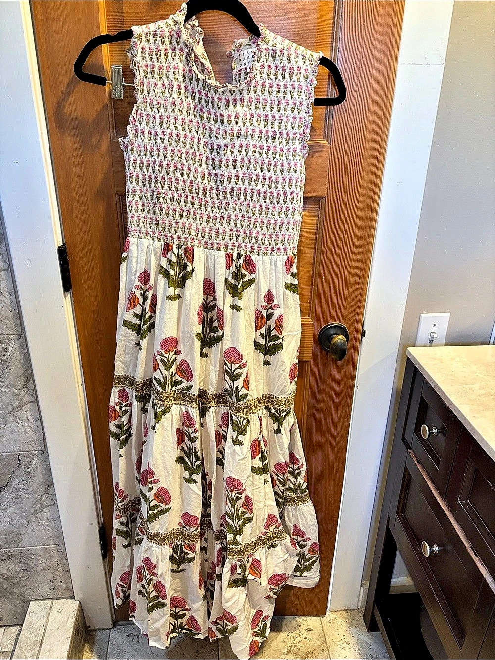 Tiana NY hand printed block dress Floral Maxi Dress in White & Pink Size Small L